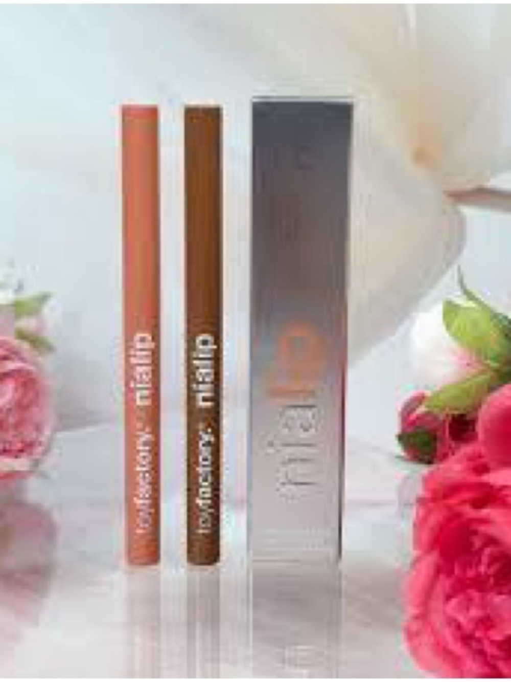 Toy factory, Nia lip hydrating lip liners in nude protocol and deep seek